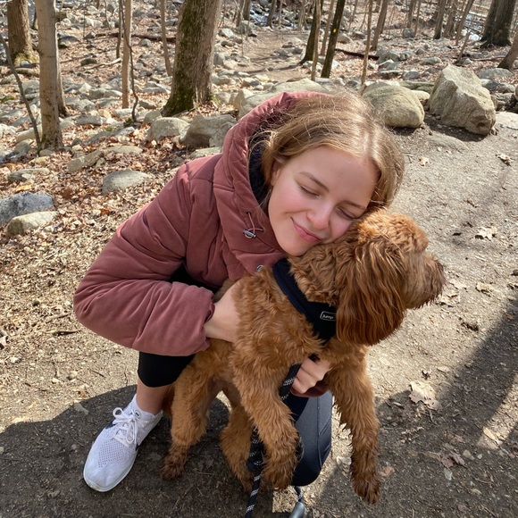 Meet your Posher, Eliana - Picture 1 of 1